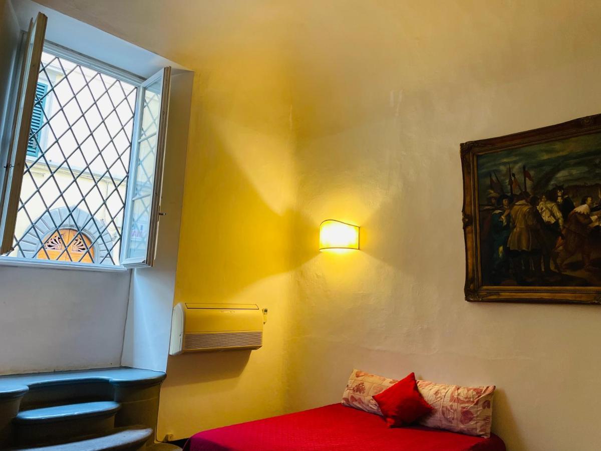 Center Florence : Santa Maria Novella Home Экстерьер фото